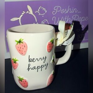 🍓NWT Rae Dunn Berry Happy Ceramic 12 oz Mug